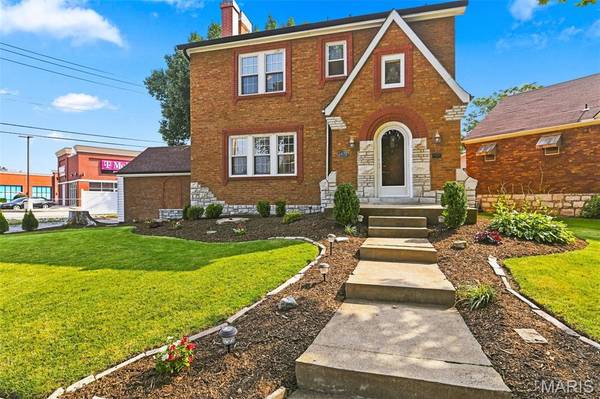 6427 Winona AVE, St Louis, MO 63109