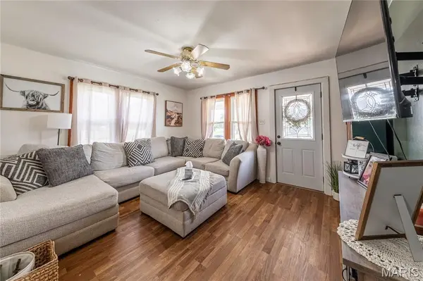 1606 Old Saint Marys RD, Perryville, MO 63775