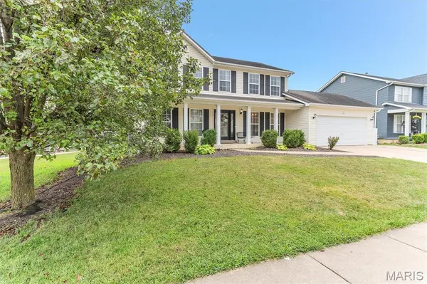 524 Great Oaks Meadow DR, Wentzville, MO 63385