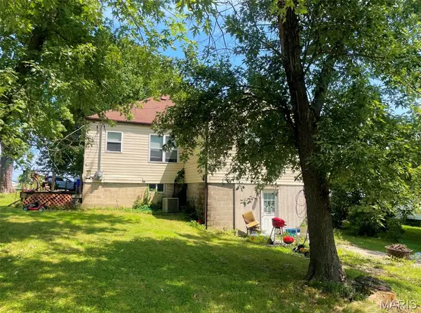 1609 N Cedar ST, Rolla, MO 65401
