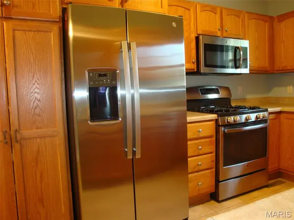 403 Garesche ST, Collinsville, IL 62234