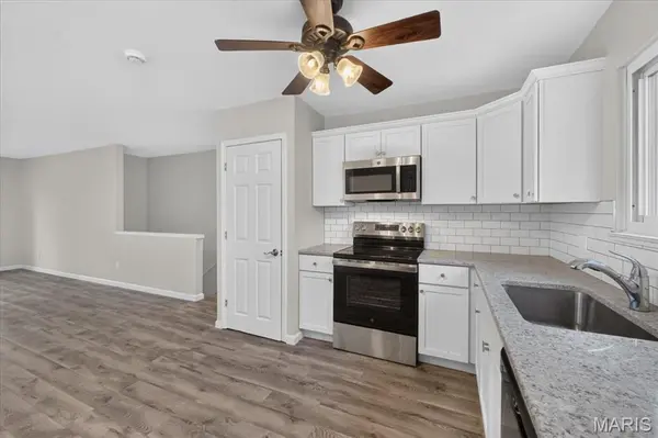 4113 Gulf SHR W, Florissant, MO 63034