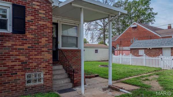 480 George ST, Wood River, IL 62095