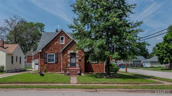 480 George ST, Wood River, IL 62095