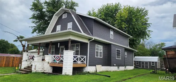 405 S Jefferson ST, Vandalia, MO 63382