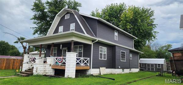 405 S Jefferson ST, Vandalia, MO 63382