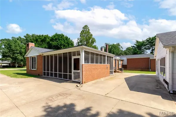 915 Moore AVE, Sikeston, MO 63801