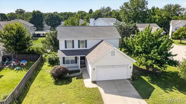 2656 Brookrun DR, Belleville, IL 62221