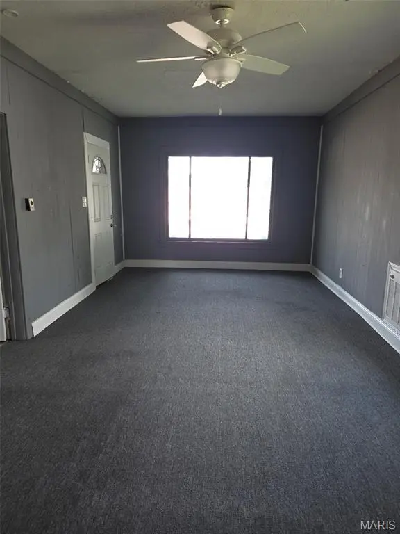 733 Matthews AVE, Sikeston, MO 63801