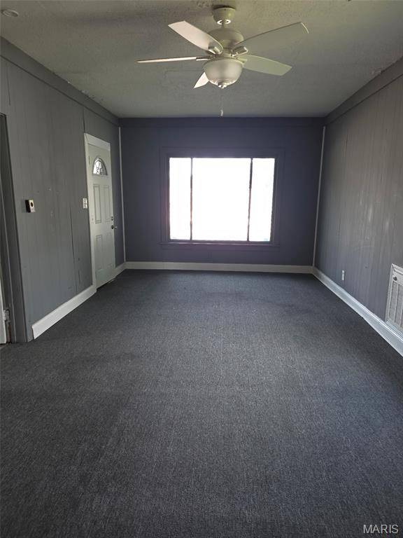 733 Matthews AVE, Sikeston, MO 63801