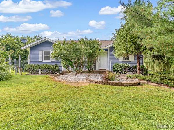 7709 Goshen RD, Edwardsville, IL 62025