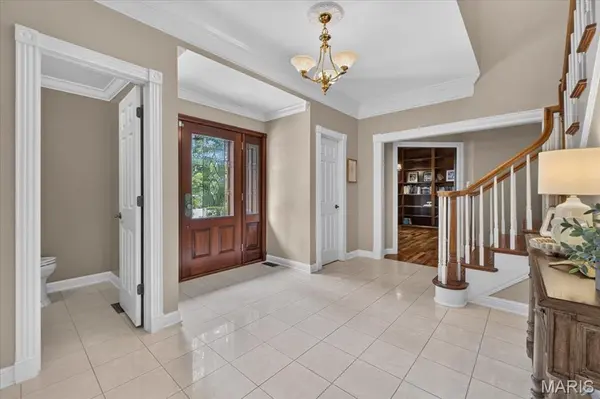 298 Herworth DR, Chesterfield, MO 63005