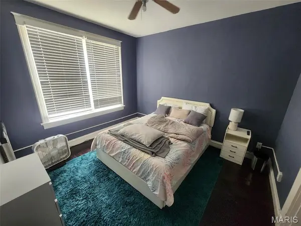 8607 Jennings Station RD, Jennings, MO 63136