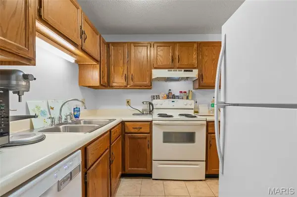 254 Carriage CT, Washington, MO 63090