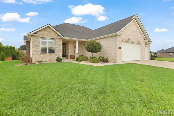 1619 Oglesby DR, Edwardsville, IL 62025