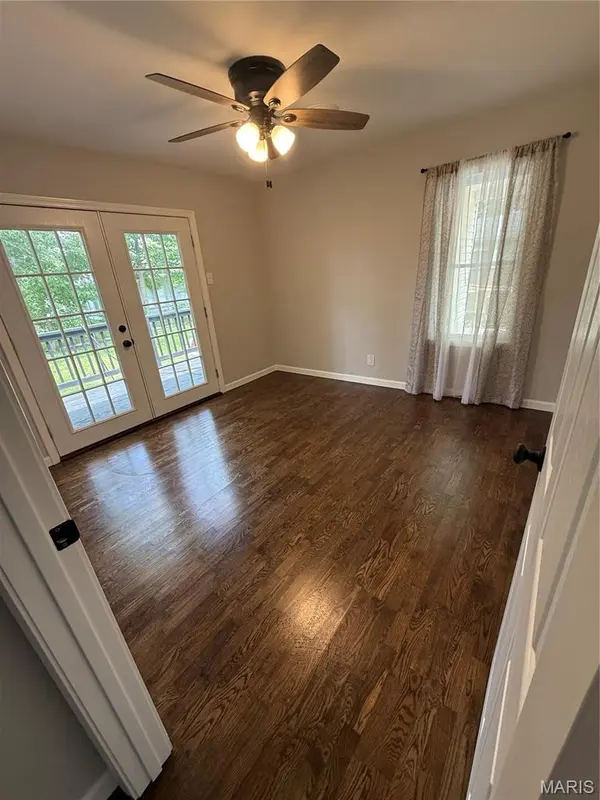 203 Wildcat Pride DR, Cuba, MO 65453