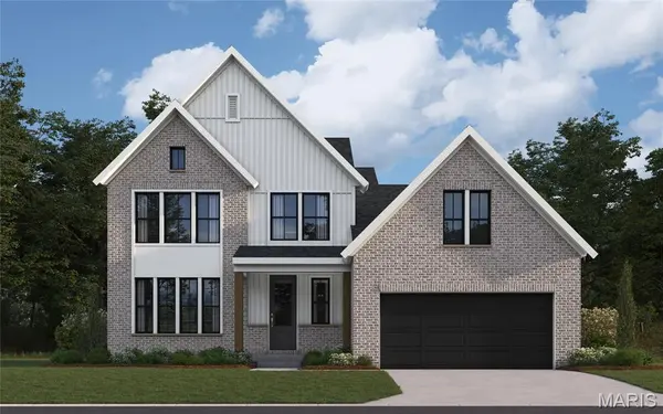 12343 Wildlife TRL, Town And Country, MO 63131
