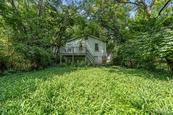 9708 Winkler DR, Unincorporated, MO 63136