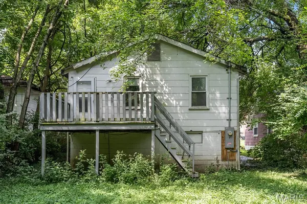 9708 Winkler DR, Unincorporated, MO 63136