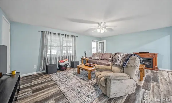 19152 Mary ST, Bloomfield, MO 63825