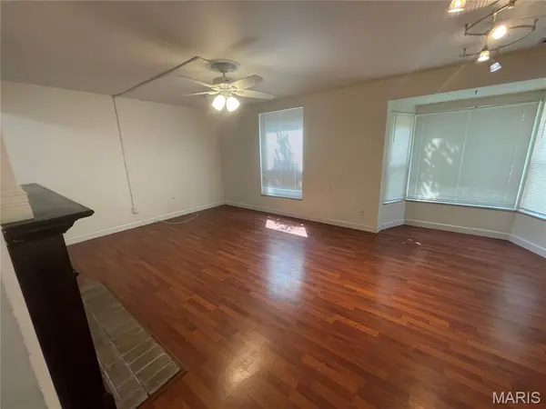 2632 Park AVE #2632, St Louis, MO 63104