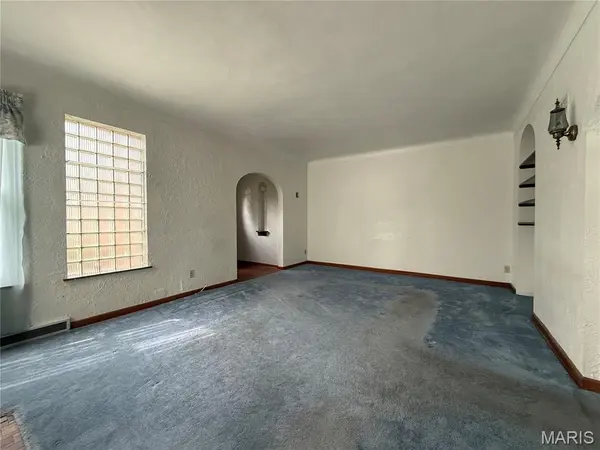 10013 Lincoln TRL, Fairview Heights, IL 62208