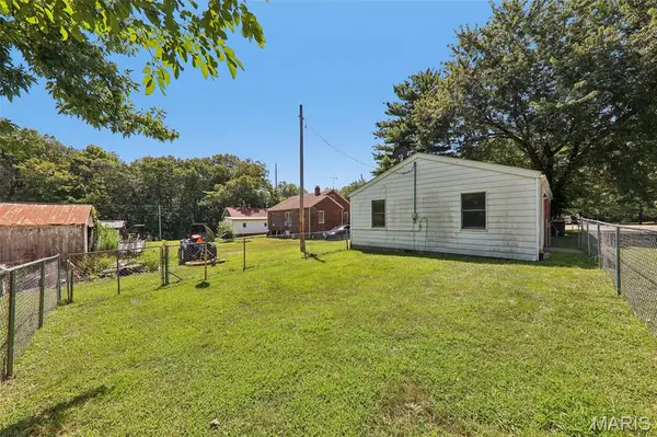 4107 Illinois Route 16, Litchfield, IL 62056