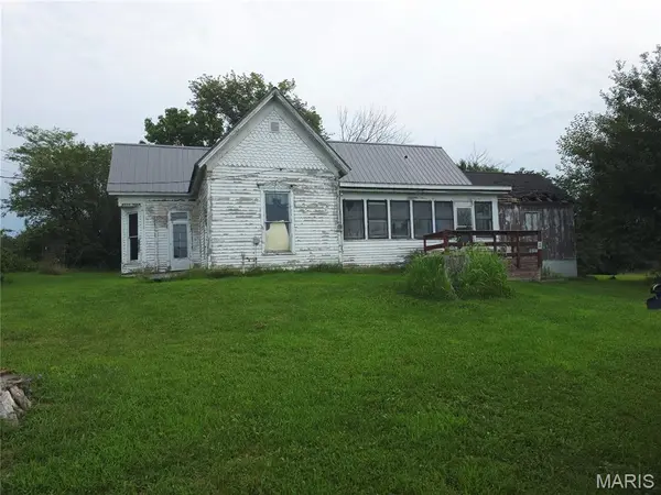 322 and 318 Palmyra ST, Perry, MO 63462