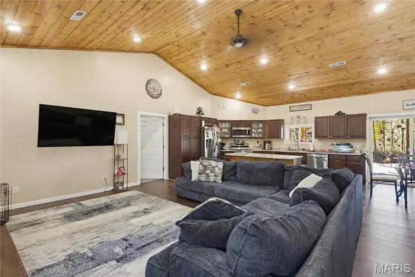 243 Big Pine Road, Doniphan, MO 63935