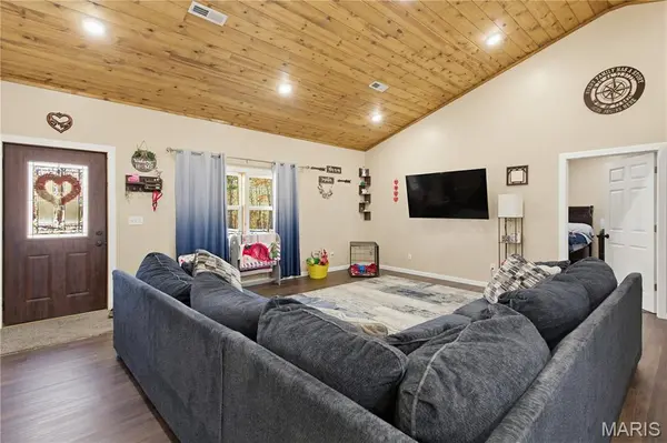 243 Big Pine Road, Doniphan, MO 63935