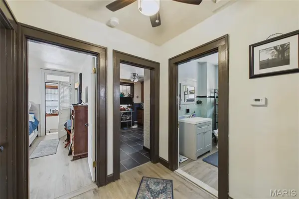 9920 Lark AVE, St Louis, MO 63125