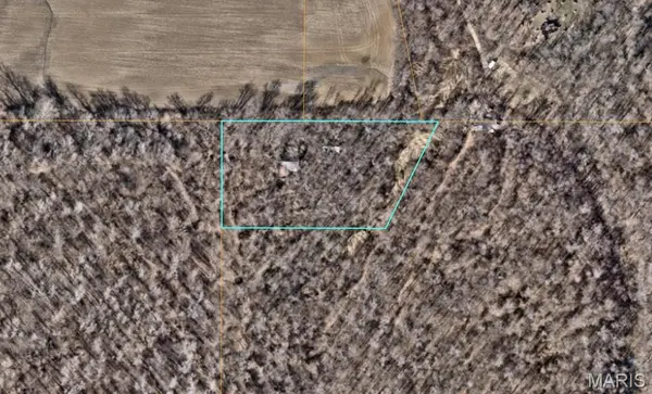 3734 Mine Haul RD, Millstadt, IL 62260