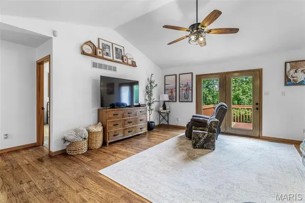 5425 Hyfield Oaks RD, De Soto, MO 63020