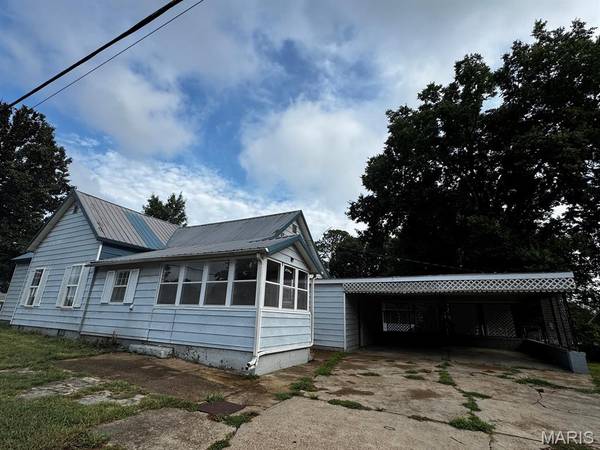 709 Walnut ST, Doniphan, MO 63935