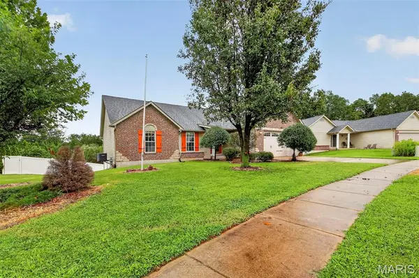 127 Quail Creek DR, Wright City, MO 63390