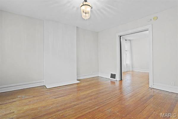 4246 Botanical AVE, St Louis, MO 63110