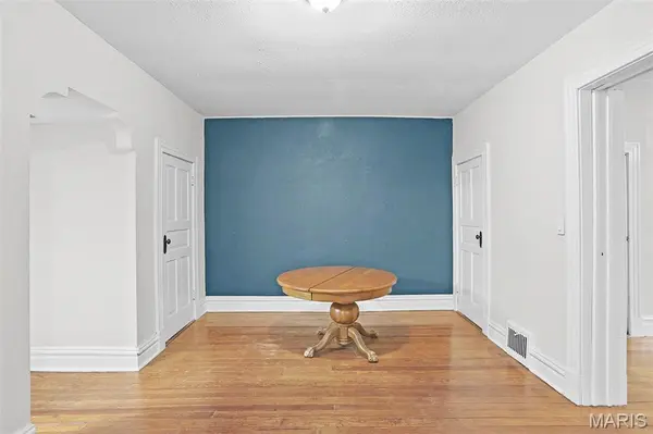 4246 Botanical AVE, St Louis, MO 63110