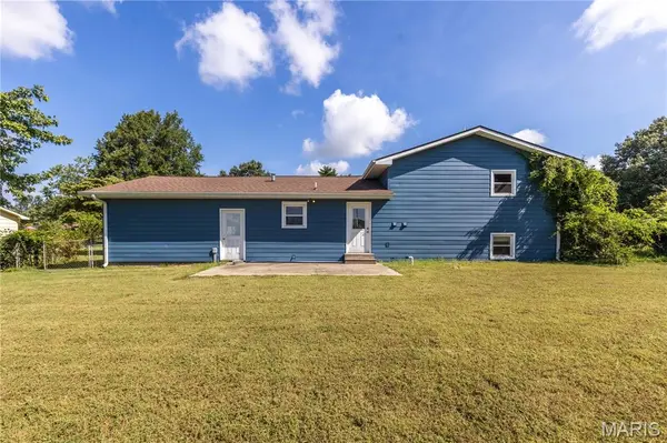 103 Clara DR, Sikeston, MO 63801