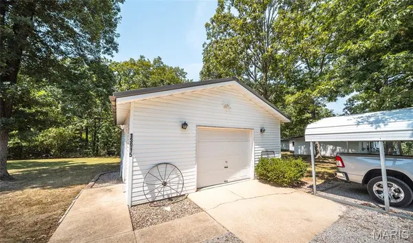 13915 Maple LN, Plato, MO 65552