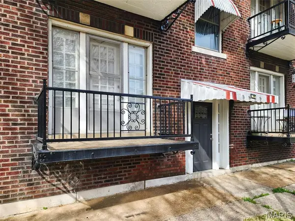 3969 Potomac ST #1W, St Louis, MO 63116
