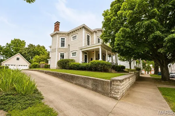 418 Prospect ST, Alton, IL 62002