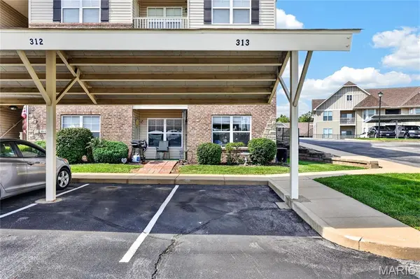 313 Bramblett HLS, O'fallon, MO 63366