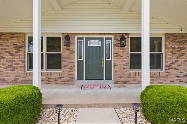 4550 Mattis RD, Mehlville, MO 63128