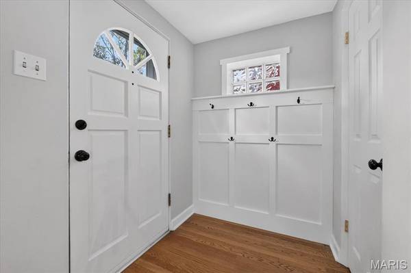 6655 Winnebago ST, St Louis, MO 63109