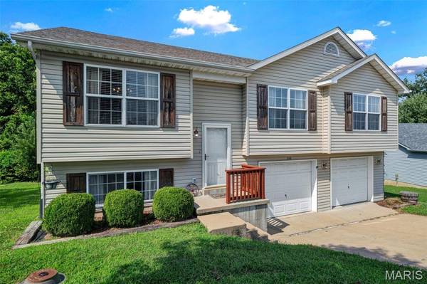5541 Wagon Train DR, House Springs, MO 63051