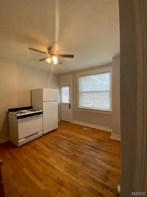 3502 Arsenal ST #1F, St Louis, MO 63118