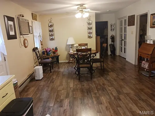 210 N Culver ST, Clarence, MO 63437