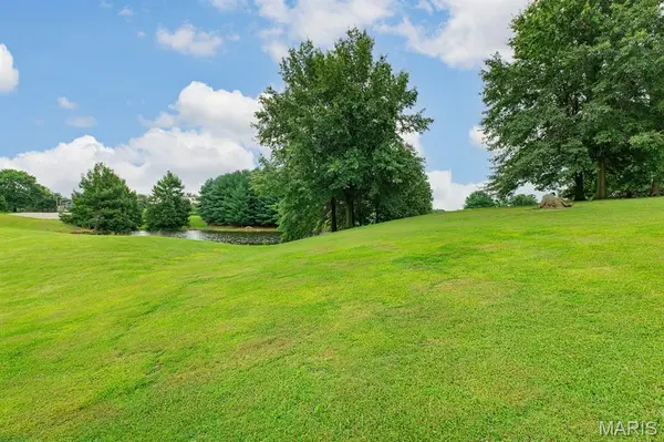 29022 Smith RD, Medora, IL 62063