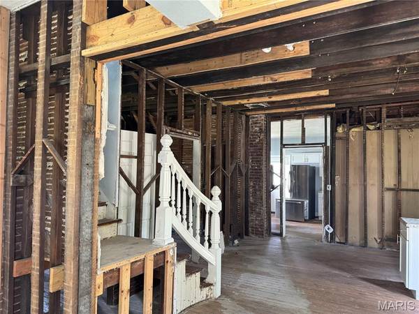 407 Portland AVE, Belleville, IL 62220