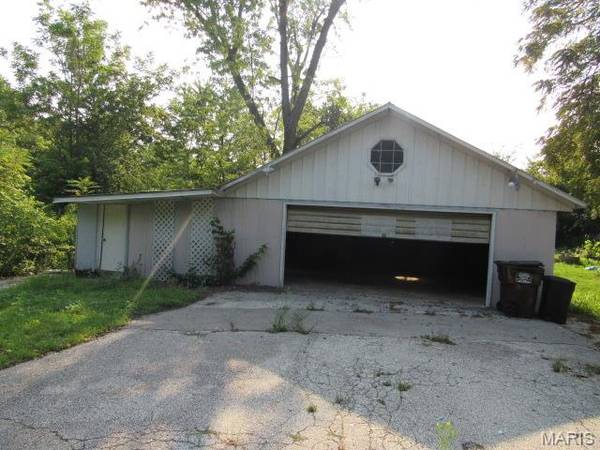 603 Mill ST, Kane, IL 62054